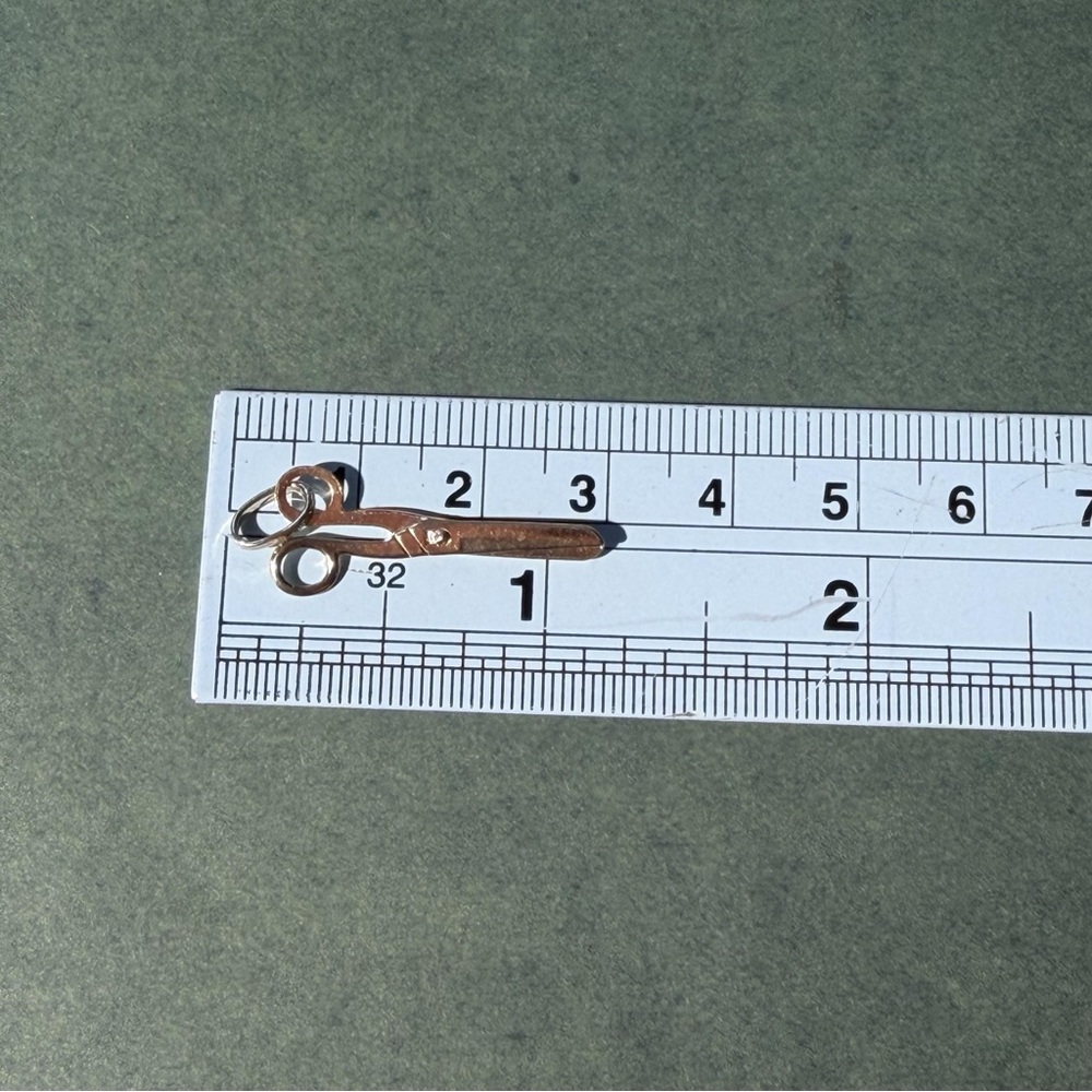 10K Real Yellow Gold Scissors Pendant 1.25” - Picture 7 of 7